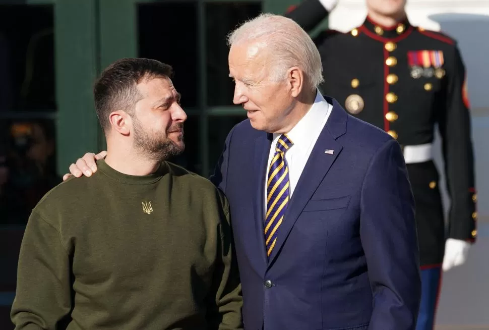 AMIGOS. Zelenski y Biden fortalecieron las relaciones bilaterales. 