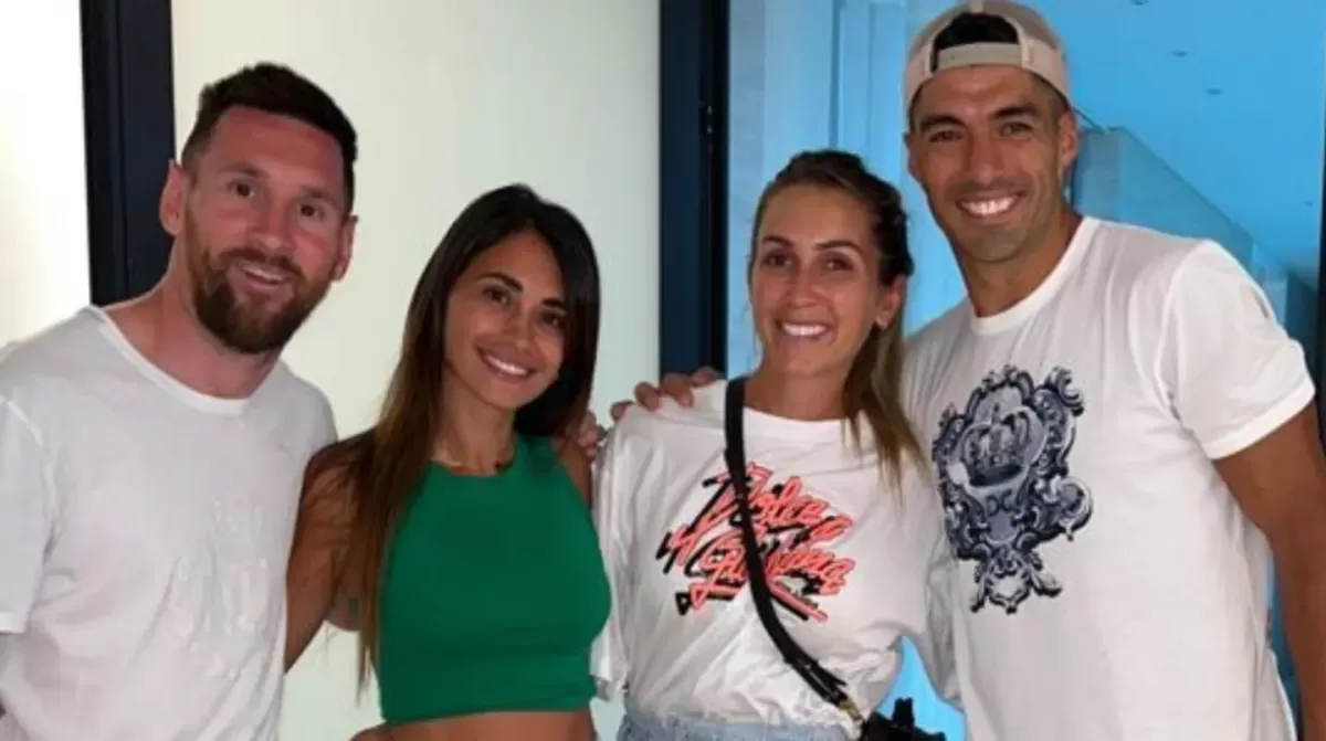 Lionel Messi recibió la visita de Luis Suárez para pasar las fiestas: “los quiero mucho”