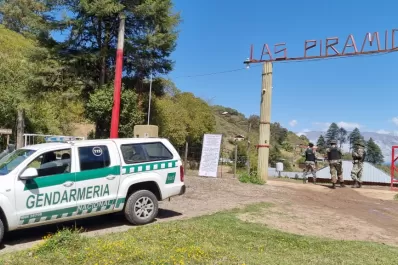 El largo y sinuoso camino de “Las Pirámides”