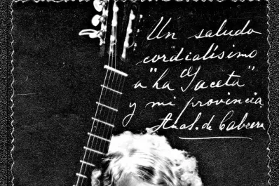 Exitosa presentación de Ana S. de Cabrera