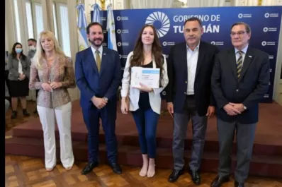 Tucumanos capacitados en programación recibieron beneficios gubernamentales