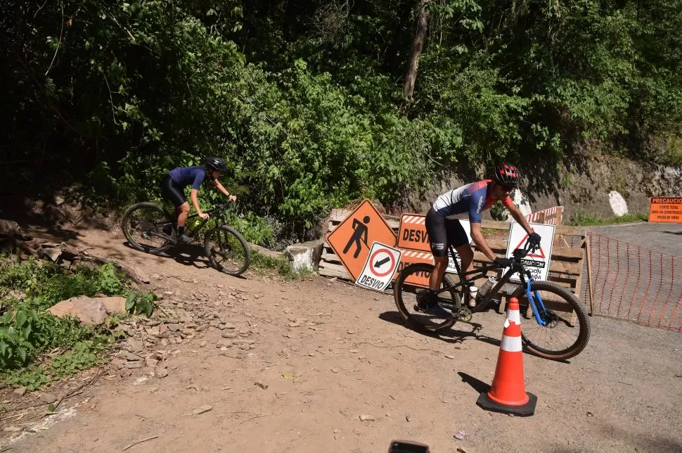 DESVÍOS. Acostumbrados a subir por la misma ruta que el resto de los vehículos, muchos ciclistas deben alterar su camino para poder llegar a San Javier  