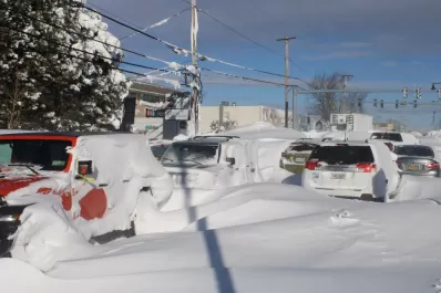 Un tucumano contó cómo se ha vivido la tormenta de nieve y lluvia en EEUU