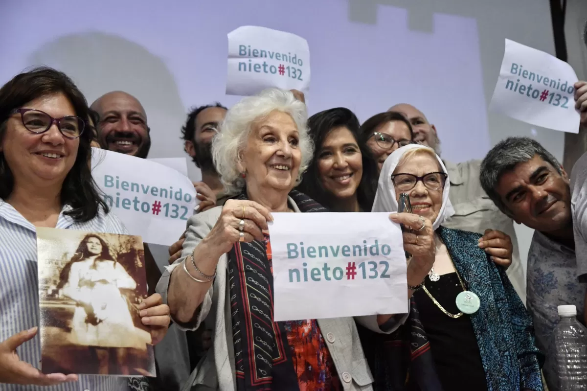 Cristina Kirchner: Gran alegría por la restitución de la identidad de otro argentino