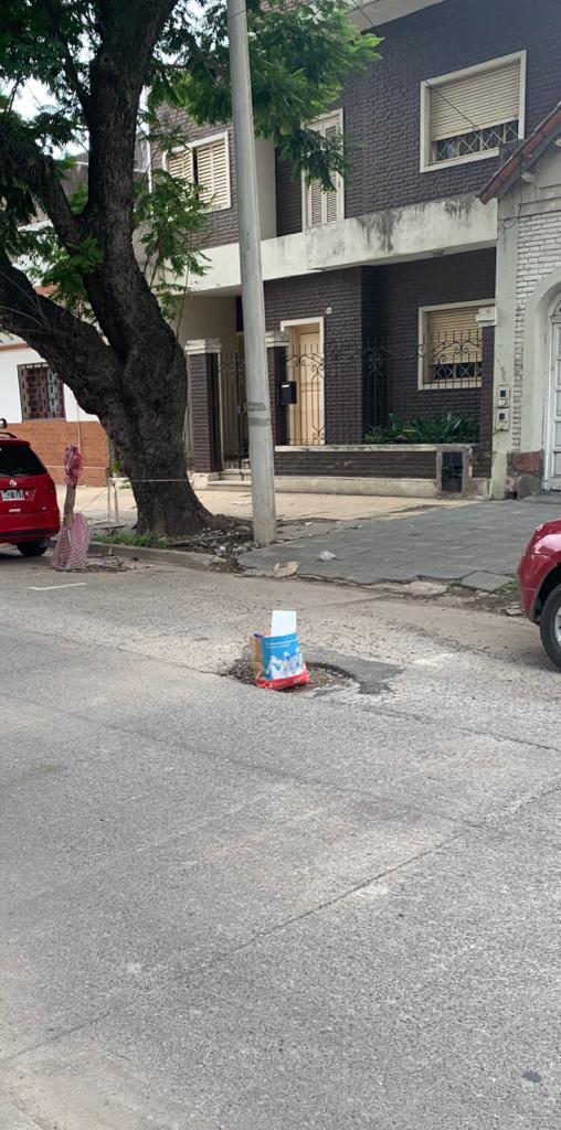 Puente de avenida América al 2.800: un paso “taponado” a propósito