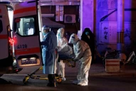 Nueva ola de covid-19: Reino Unido analiza restricciones para los viajeros chinos