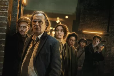 Historias de inmigrantes, junto a otras de espías y del lejano oeste, llegan a dos plataformas