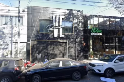 Mataron de un disparo a un joven en la puerta de un boliche porteño