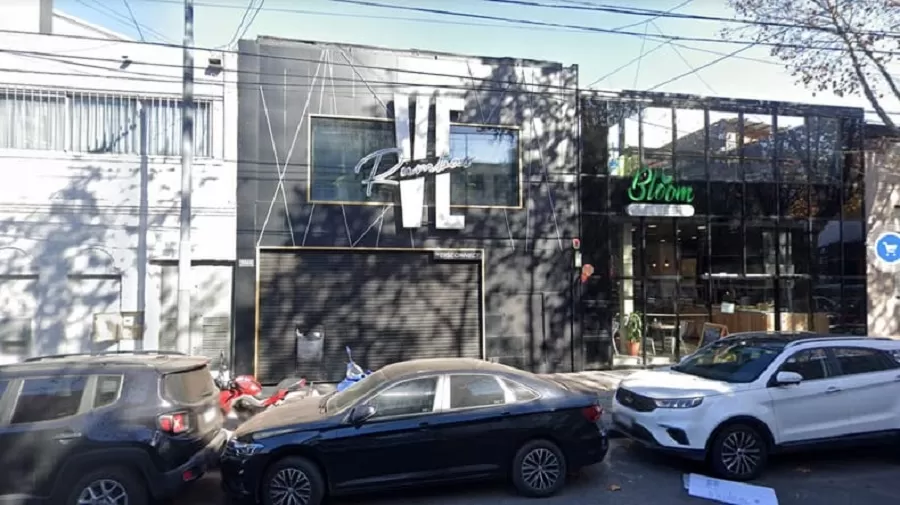 Mataron de un disparo a un joven en la puerta de un boliche porteño