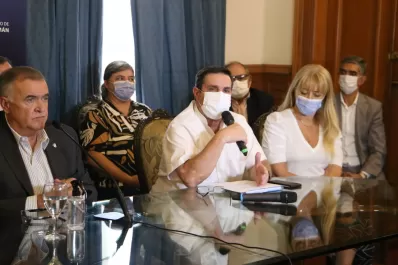 Medina Ruiz, sobre la quinta ola de covid: No tenemos desbordes en nuestras terapias intensivas