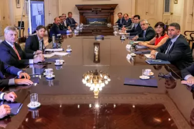 Alberto convocó a los gobernadores para avanzar con el juicio político contra el titular de la Corte