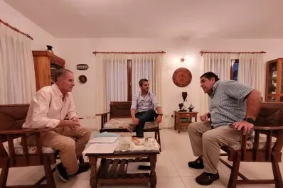 Mariano Campero se tomó una foto con el coronel retirado Enrique Stel