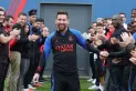 Después de las vacaciones en Rosario, Messi fue recibido con una ovación en PSG