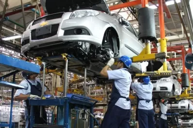 En 2023 no pagarán retenciones las exportaciones de autos incrementales