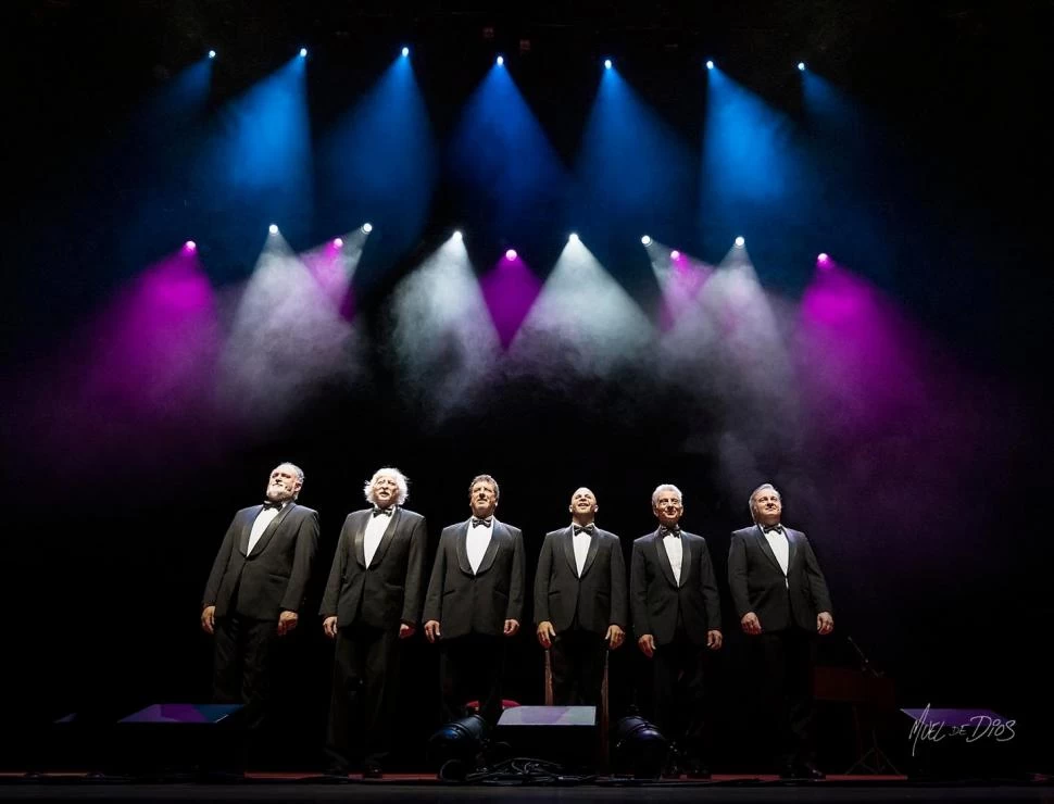 FORMACIÓN ACTUAL. Les Luthiers tuvo cambios por fallecimientos y alejamientos, pero sigue haciendo reír. Les Luthiers