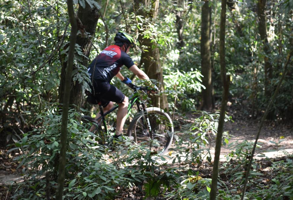 BICKERS. Los ciclistas son atacados por ladrones que buscan sus bicis. LA GACETA / FOTO DE JOSé NUNO