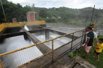 El Cadillal: “Hay que mantener el embalse bajo; ese es el principal conflicto”