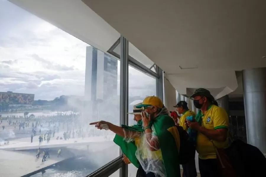 Lula decretó la intervención federal en Brasilia por los intentos golpistas