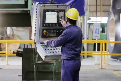 Bono de fin de año: AFIP confirmó los requisitos para reducir los anticipos de Ganancias