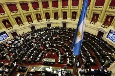 Extraordinarias: entre los 27 temas enviados por el Gobierno están el juicio político y la ampliación de la Corte