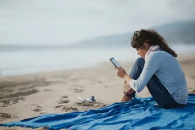 Cómo alejarse satisfactoriamente de las redes en vacaciones: cinco consejos para lograr un buen descanso