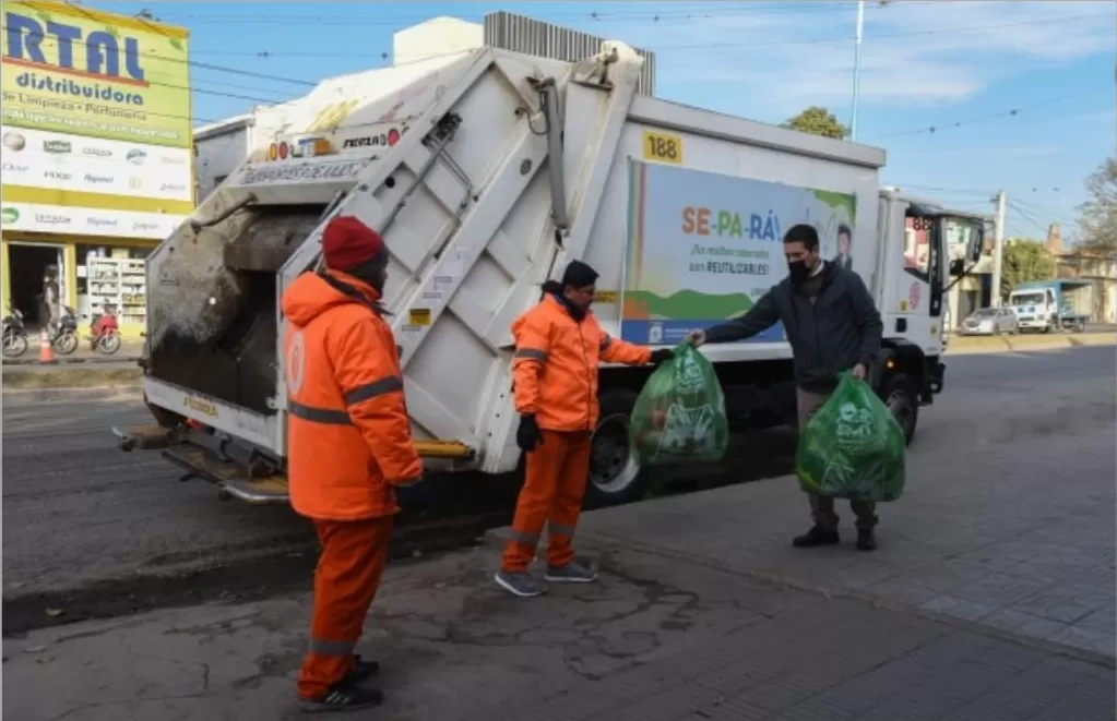 TRABAJO CONJUNTO. Los vecinos y la empresa 9 de Julio han logrado afianzar un sistema que se amplía.  