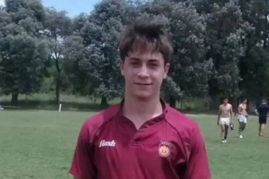 Máximo Thomsen jugó dos años al rugby en el Club Atlético San Isidro.