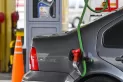 Suspenderían las tarjetas de crédito en algunas estaciones de servicio: hasta cuando se las podría usar