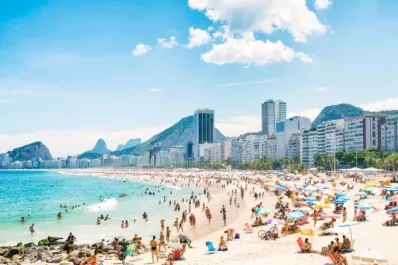 Vacaciones 2023: el truco para ahorrar en la compra de pasajes de avión a Brasil