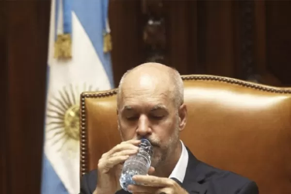 Rodríguez Larreta habló sobre un temblor que tiene en las manos y que descubrió siendo niño