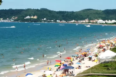 Vacaciones 2023: ¿cuánto cuesta veranear en Brasil?