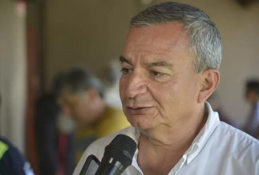El secretario de Coordinación y Control de Gestión del Ministerio de Desarrollo Productivo, Eduardo Castro, supervisó el pago del beneficio.