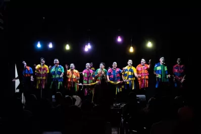 Murga tucumana para reír, pensar… y sanar