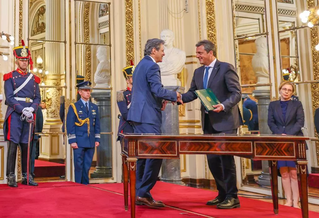 La decisión de Argentina y Brasil de avanzar a una moneda común está, según Massa