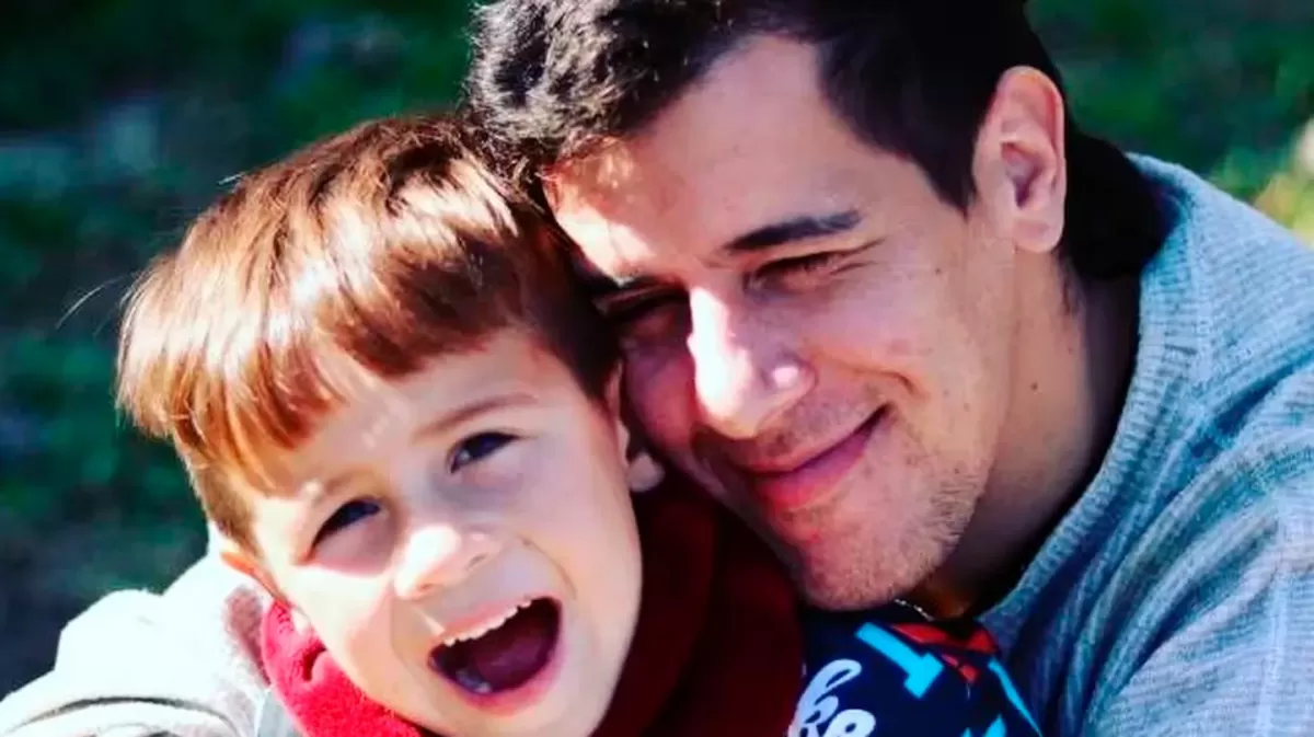 Christian Dupuy junto a su hijo Lucio.