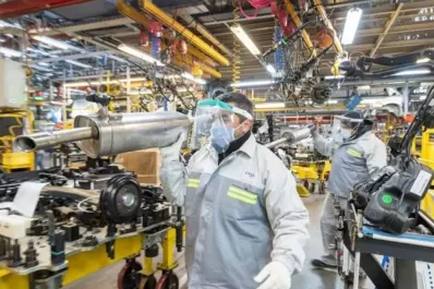 La actividad económica cayó un 0,7% mensual durante noviembre