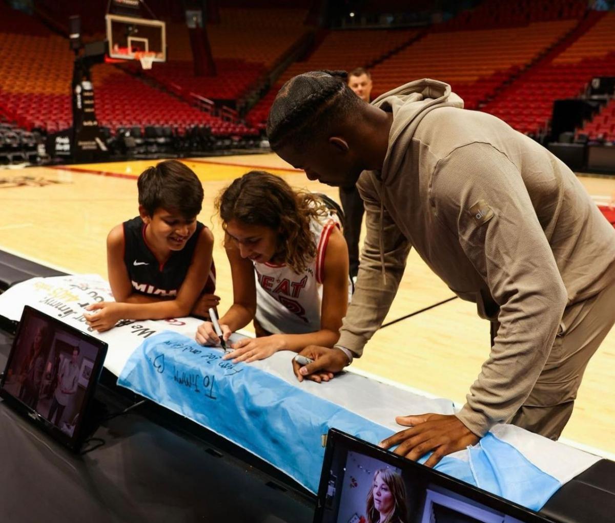 Felipe junto a Jimmy Butler