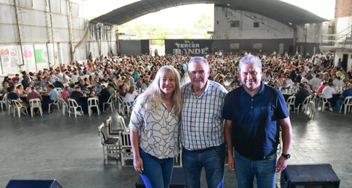 EN CAMPAÑA. Chahla, tras su lanzamiento oficial, acompañó a Jaldo en un acto organizado por Rodríguez. 