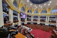 Crisis política en Perú: El Congreso volvió a postergar el debate sobre el adelanto de elecciones