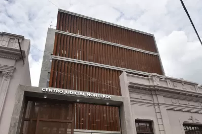 No podrá ascender en su trabajo ni ocupar cargos públicos por obstaculizar un proceso judicial