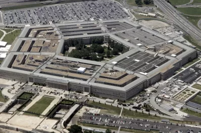 Estados Unidos derribó otro objeto misterioso en la frontera con Canadá