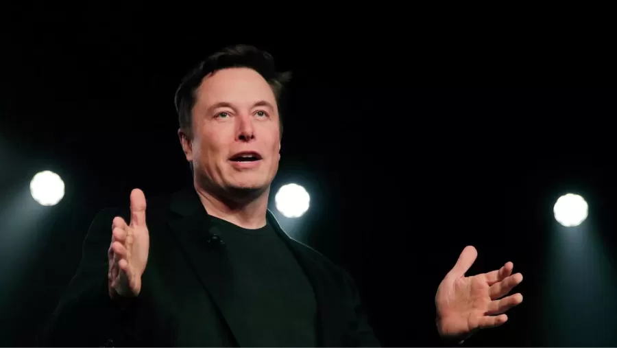 Elon Musk planea comprar un importante club de fútbol europeo