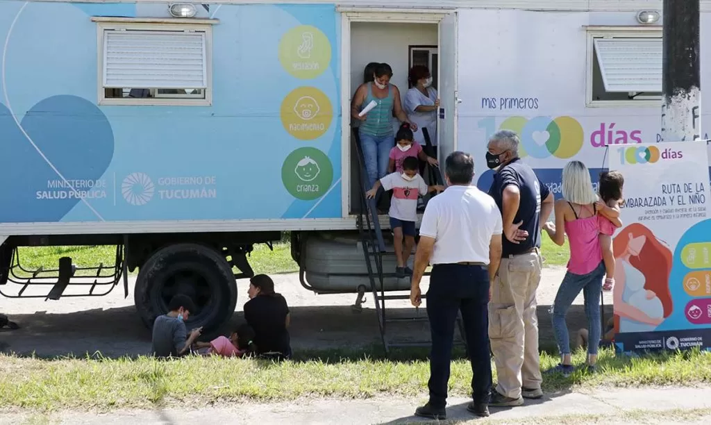 Barrio Echeverría: vecinos recibirán asistencia sanitaria y legal gratuita