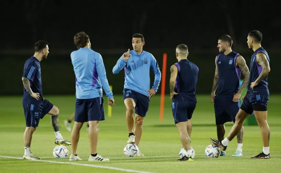 CONTINUARÁ AL FRENTE. Lionel Scaloni renovará su contrato como entrenador de la Selección hasta el Mundial 2026 de Estados Unidos, Canadá y México.  