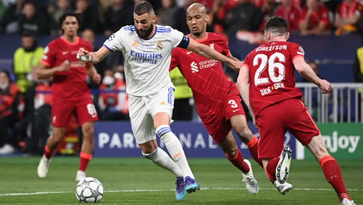 EL GOLEADOR. Karim Benzema es la carta ofensiva, junto a Vinicius, del Real Madrid.