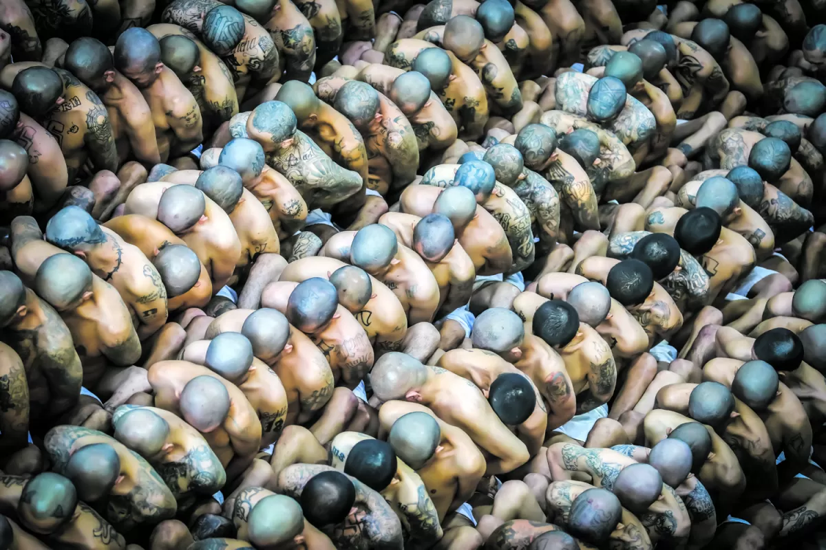 Una cárcel gigante en El Salvador genera controversia