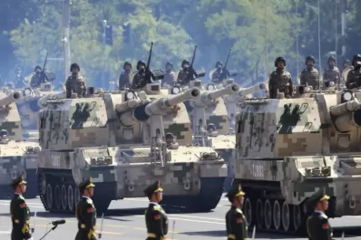 China suma gasto militar, en preparación para el conflicto