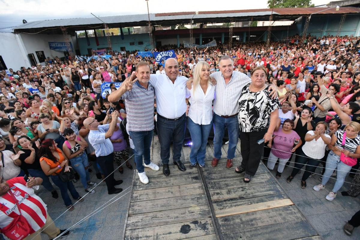 Alrededor de 4.000 mujeres le expresaron su apoyo a la fórmula Jaldo-Manzur