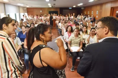 Gabriel Yedlin homenajeó a mujeres del Potenciar Trabajo por su ejemplo de superación