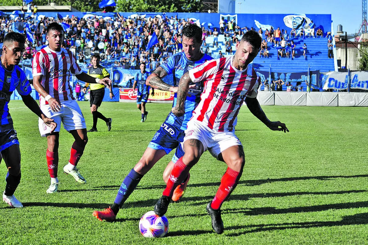 DESAPARECIDO. Pardo no entró casi en juego, cuando lo hizo no gravitó y fue reemplazado en el entretiempo. GENTILEZA PRENSA SAN TELMO